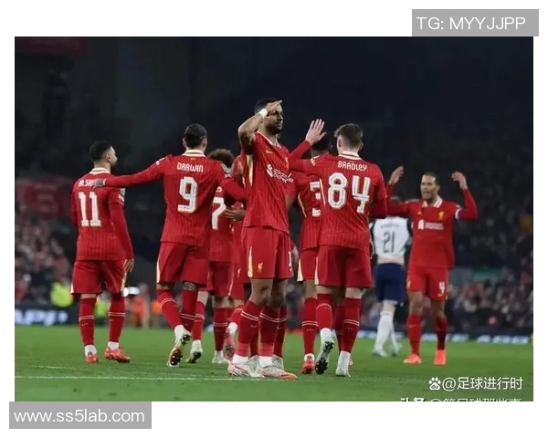 国王杯精彩对决利物浦大胜尤文图斯四球狂潮引爆全场激情