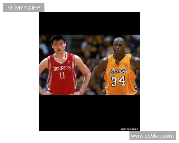 姚明与白凡的传奇对决：篮球场上的友谊与竞争交织的故事