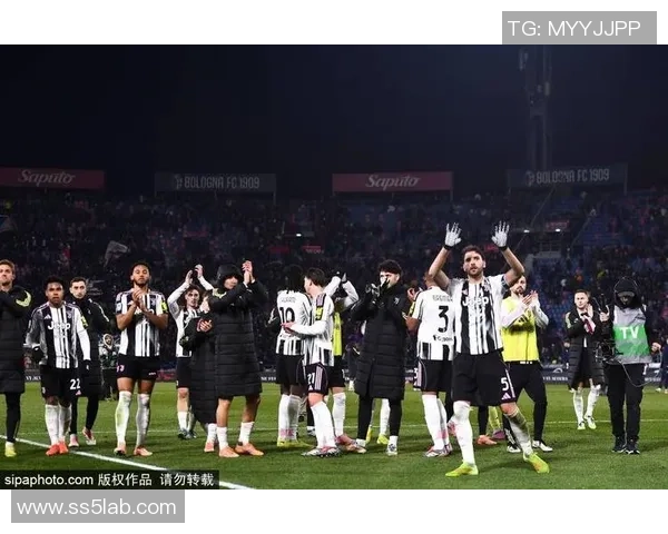 足总杯惊现冷门尤文图斯与波尔图战成平局引发转会热议