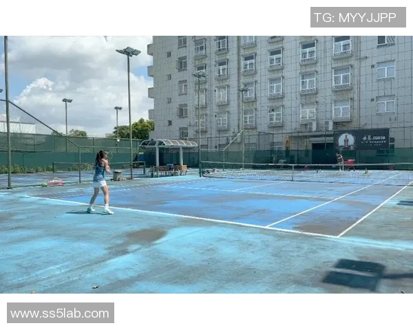 重庆网球队的反击策略与训练揭秘深度解析网球运动的魅力与挑战