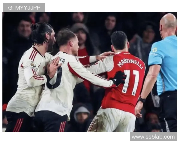 友谊赛精彩对决里昂逆转阿森纳补时进球引发争议与狂欢