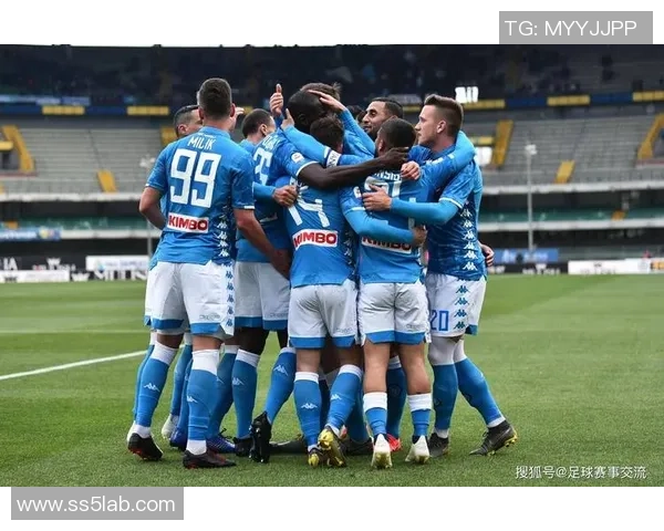 友谊赛精彩对决里昂与那不勒斯战成平局绝杀瞬间震撼全场 友谊赛精彩对决里昂与那不勒斯战成平局绝杀瞬间震撼全场