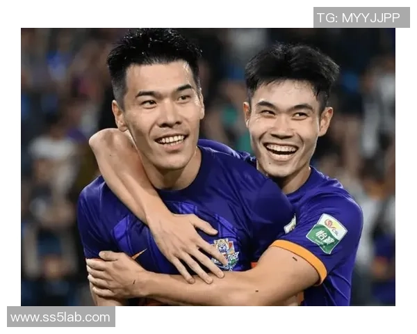 中超激战莱比锡逆转巴黎圣日耳曼红牌事件引发全场热议