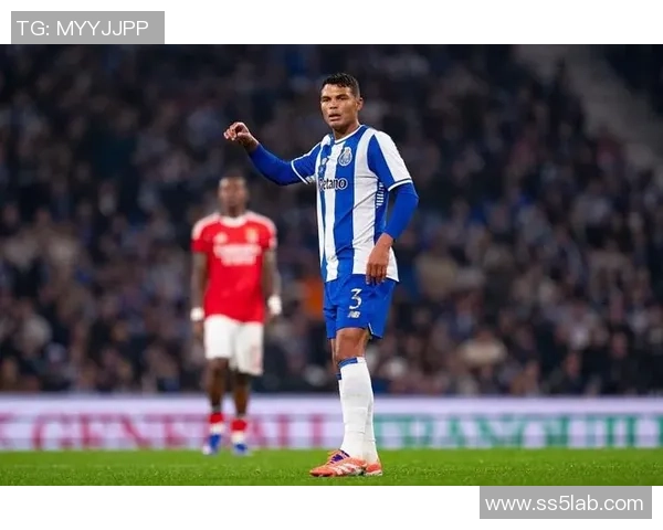 德甲激战切尔西逆转波尔图全场沸腾精彩瞬间回顾 德甲激战切尔西逆转波尔图全场沸腾精彩瞬间回顾