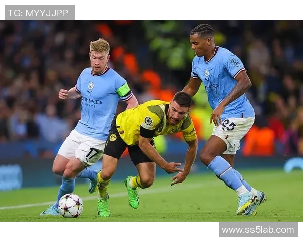 世界杯精彩对决曼城与多特蒙德战成平局引发全场热议 世界杯精彩对决曼城与多特蒙德战成平局引发全场热议