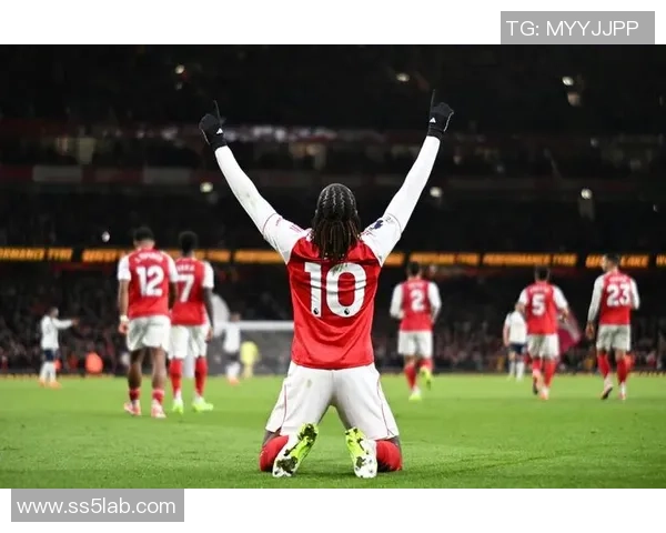 中超热刺小胜曼联帽子戏法瞬间点燃全场激情集锦回顾